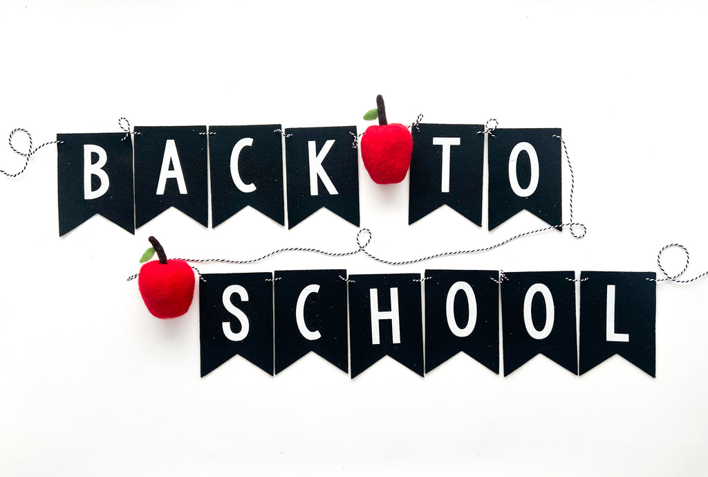 Back to school Garland with Apples